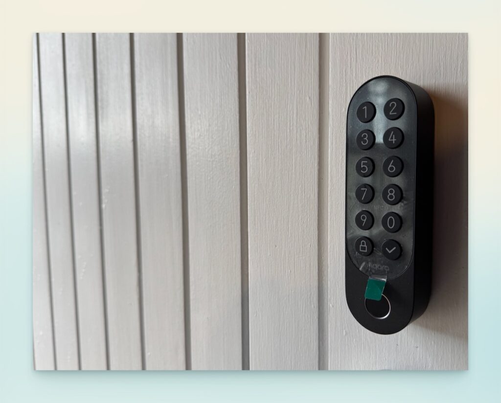 Aqara U200 external controls
